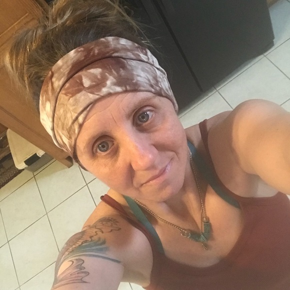 Klinka’s Kloset - Picture 10 of 13